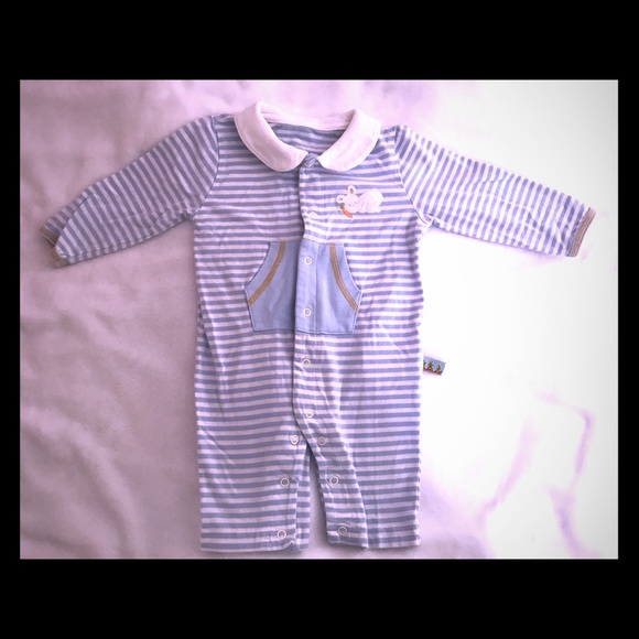 Bunnies by the Bay Other - Bunnies by the Bay Striped Baby Romper Sz 6-12 mo Bunnies by the Bay Other - Bunnies by the Bay Striped Baby Romper Sz 6-12 mo
